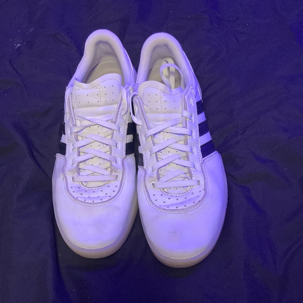 WHITE ADIDAS CITY CUP PROS